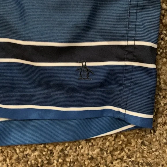Original Penguin Swim Trunks Size 28 - Picture 2 of 4